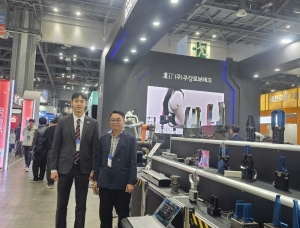 TRIỂN LÃM ROBO WORLD - KINTEX - ILSAN KOREA
